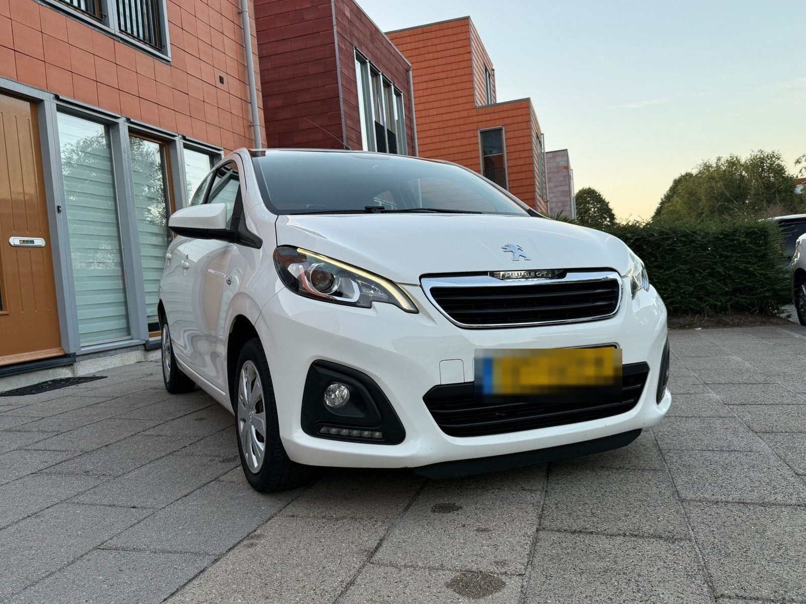 Peugeot 108 1.0 e-VTi
